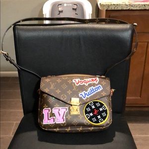 LOUIS VUITTON POCHETTE METIS (Limited Edition)